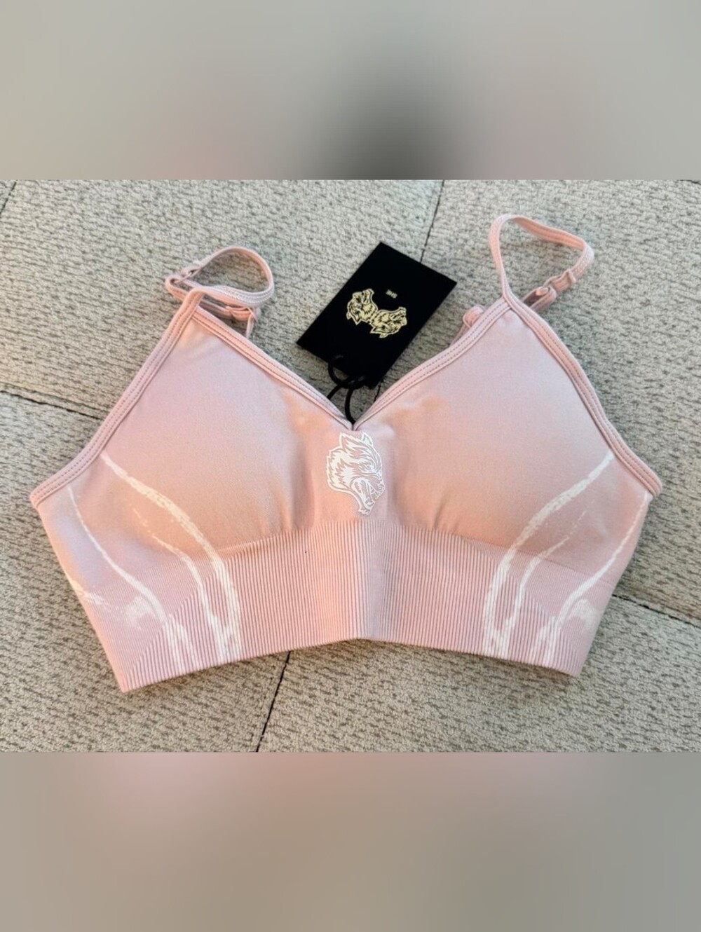 Darc Sport Seamless Light Pink Bra and Shorts